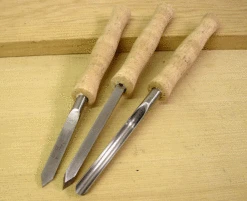 Stumpy, Dumpy And Skinny Milliny By Ashley Iles